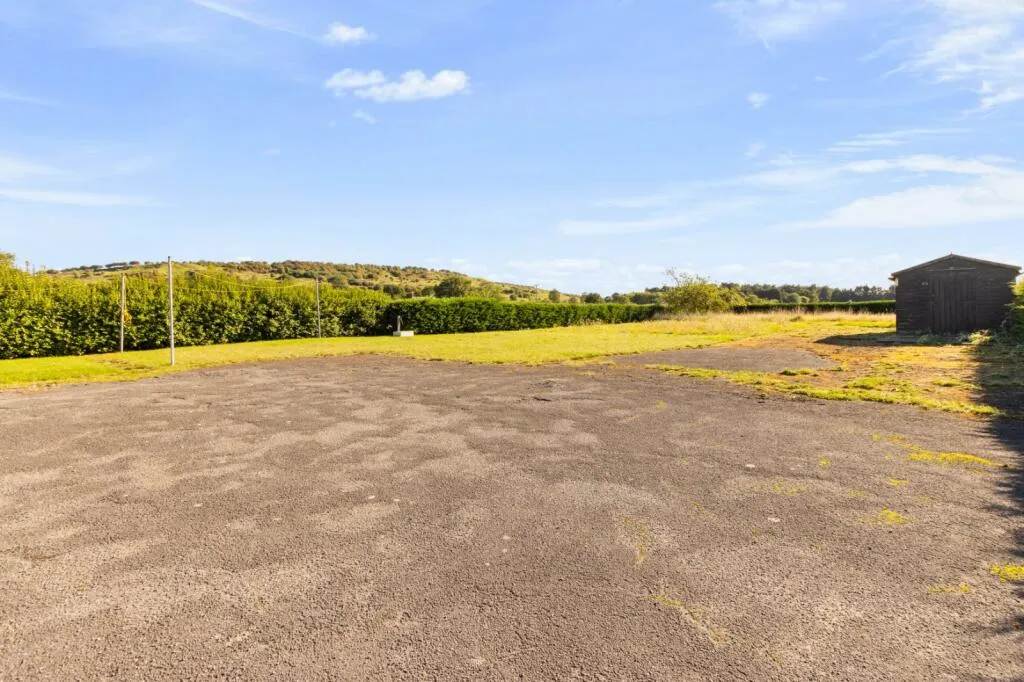 2 bed Detached Bungalow