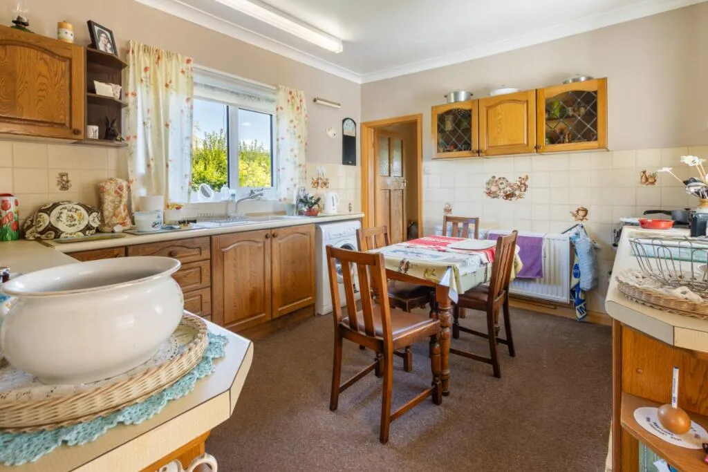 2 bed Detached Bungalow