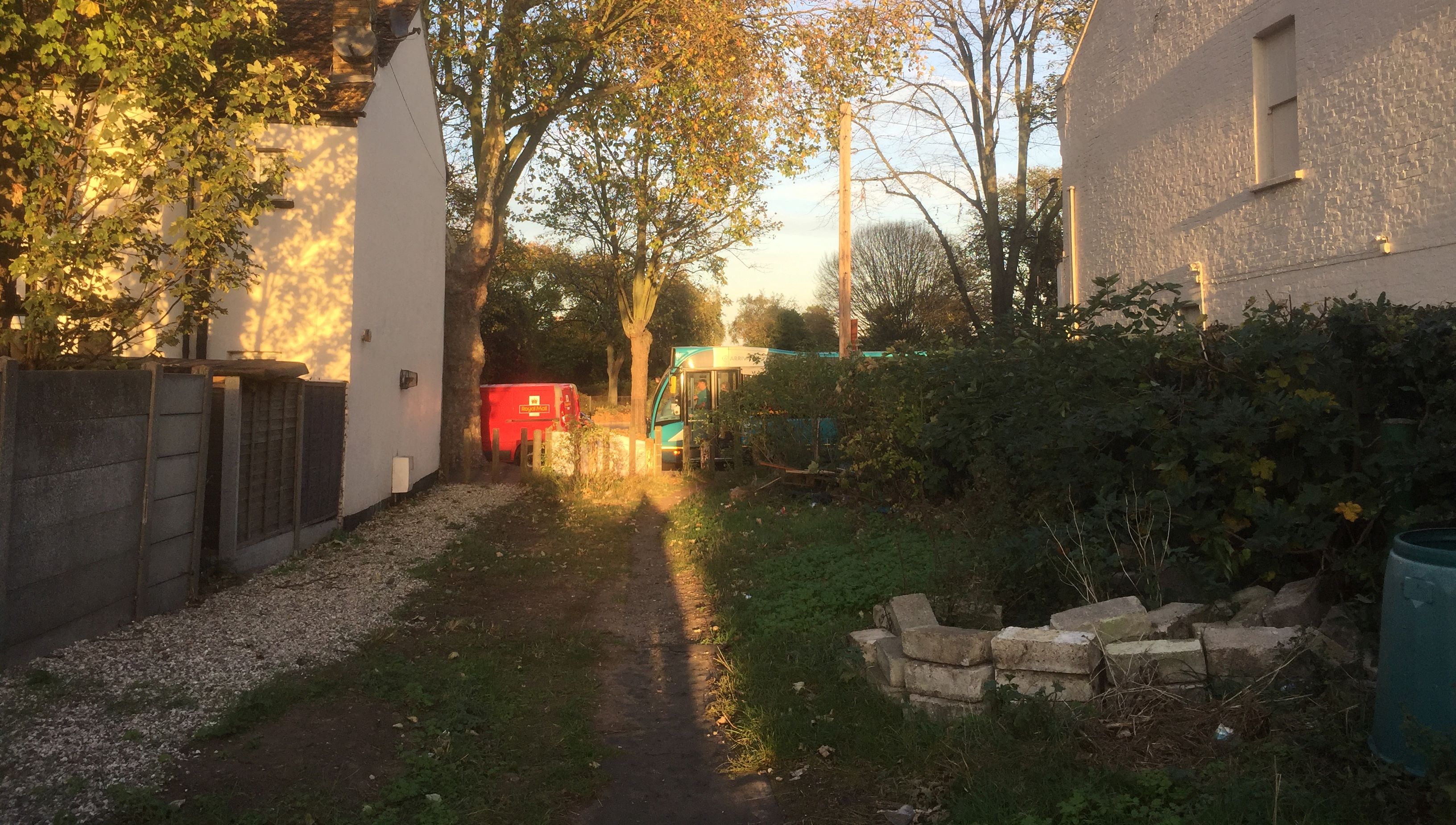 ON INSTRUCTIONS OF SOUTHEND BOROUGH COUNCIL: A BUILDING PLOT WITH OUTLINE PLANNING PERMISSION GRANTED FOR A DETACHED 3 BEDROOM HOUSE 