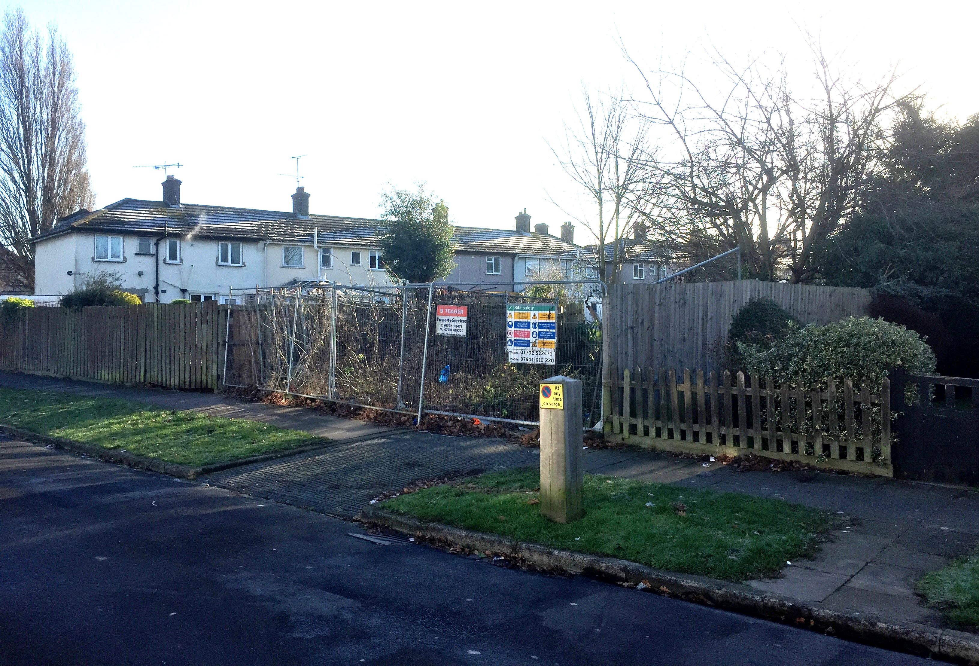 DEVELOPMENT OPPORTUNITY - PLANNING PERMISSSION GRANTED TO CONSTRUCT A DETACHED TWO STOREY TWO BEDROOM DWELLING, IN AN ESTABLISHED RESIDENTIAL AREA