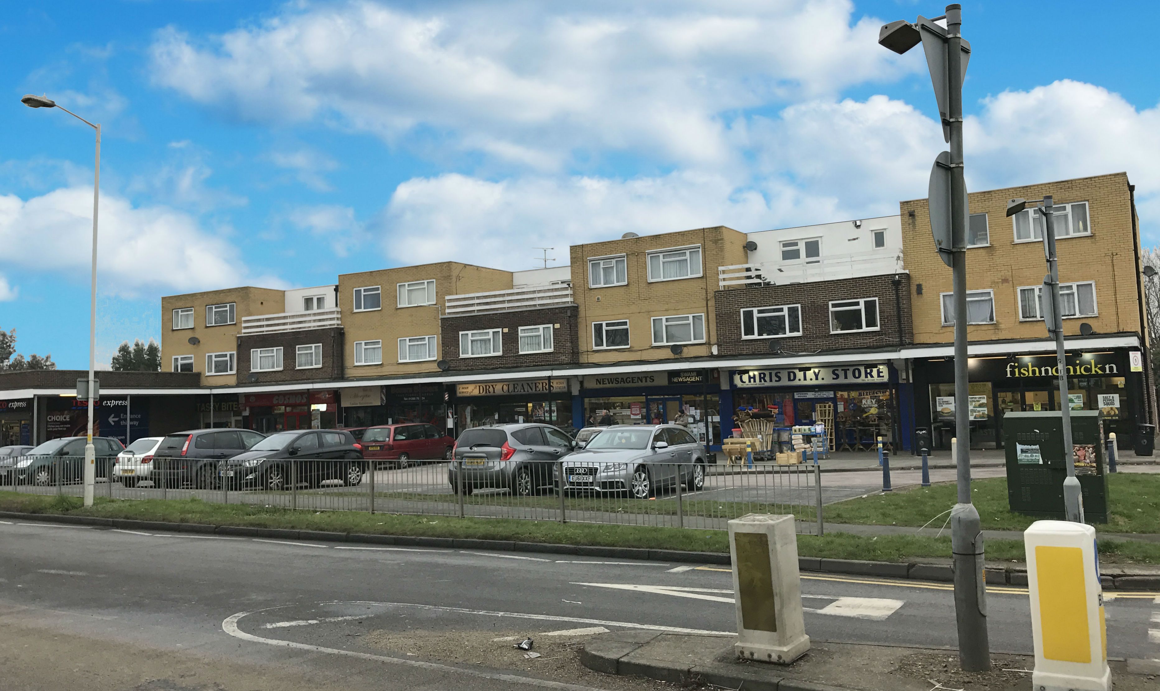 COMMERCIAL AND FREEHOLD INVESTMENT: A MIXED RESIDENTIAL/COMMERCIAL AND FREEHOLD INVESTMENT CURRENTLY PRODUCING £89,450 PER ANNUM
