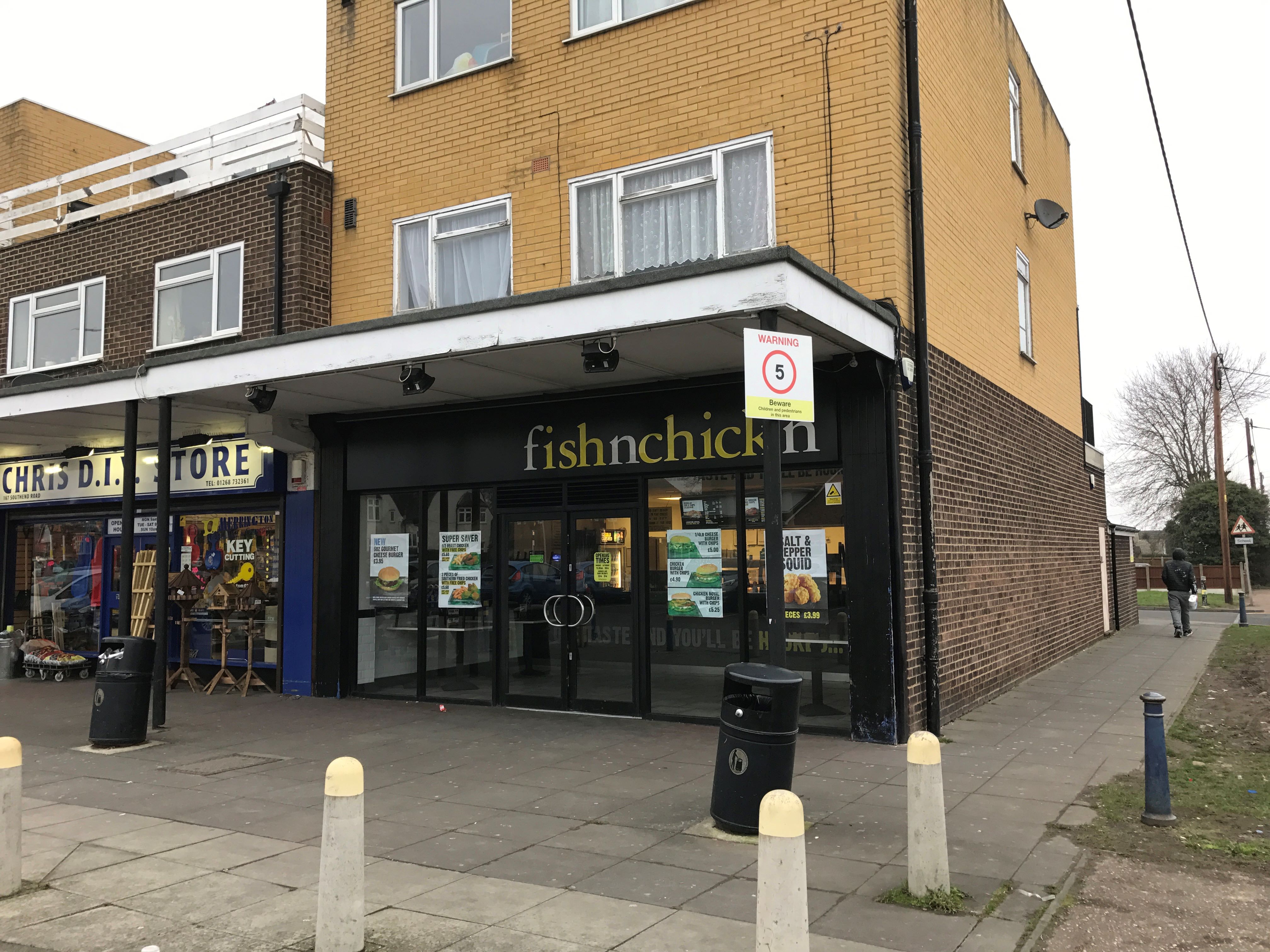 COMMERCIAL AND FREEHOLD INVESTMENT: A MIXED RESIDENTIAL/COMMERCIAL AND FREEHOLD INVESTMENT CURRENTLY PRODUCING £89,450 PER ANNUM