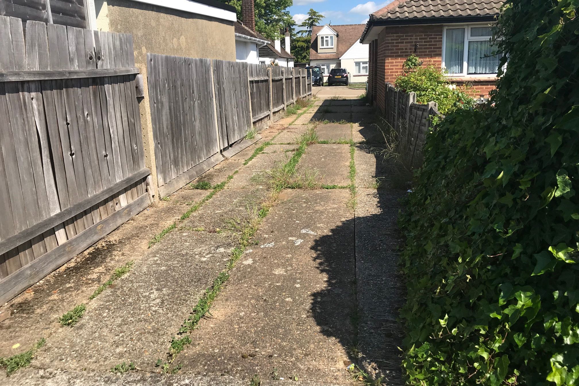 RESIDENTIAL AND STORAGE INVESTMENT: A VACANT FREEHOLD DETACHED ONE BEDROOM BUNGALOW AND A DETACHED FREEHOLD STORAGE UNIT