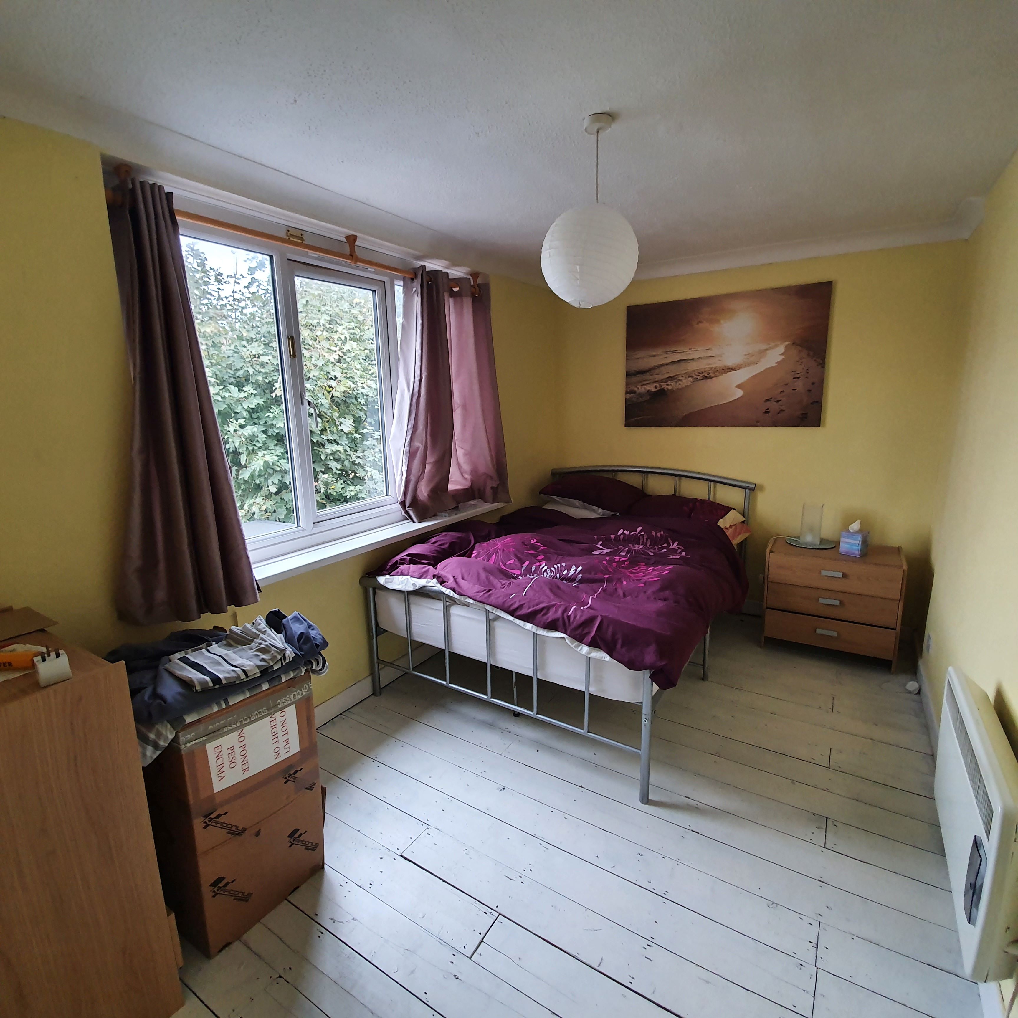 RESIDENTIAL INVESTMENT OPPORTUNITY: THREE SELF CONTAINED ONE BEDROOM FLATS BEING SOLD WITH THE FREEHOLD OF THE BUILDING 
