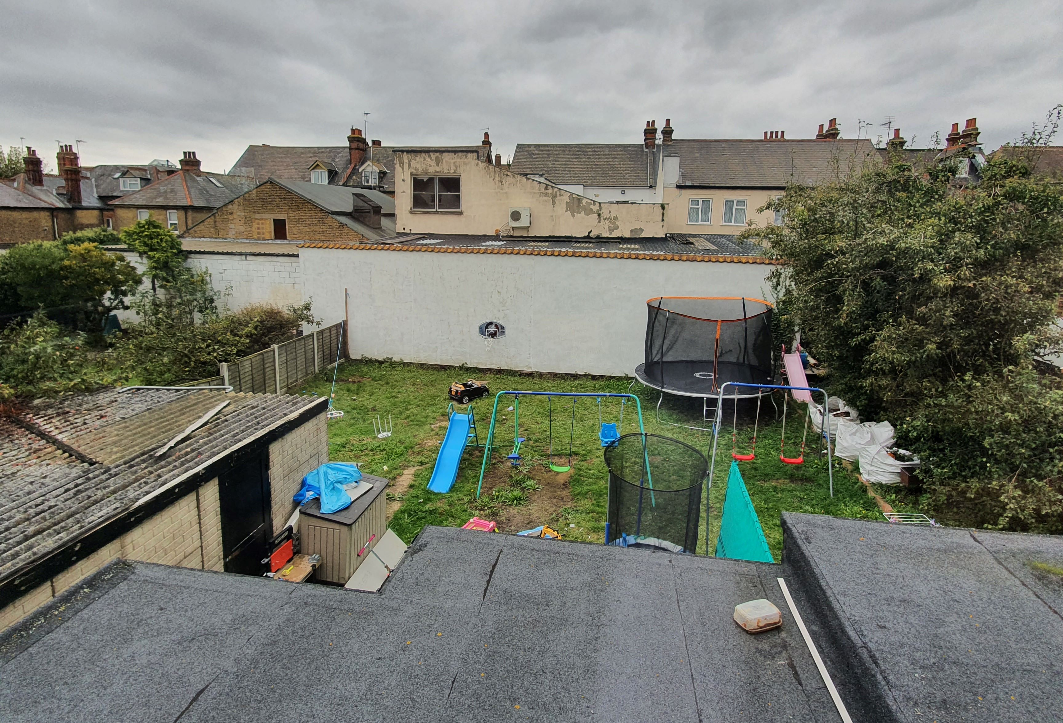 RESIDENTIAL INVESTMENT OPPORTUNITY: THREE SELF CONTAINED ONE BEDROOM FLATS BEING SOLD WITH THE FREEHOLD OF THE BUILDING 