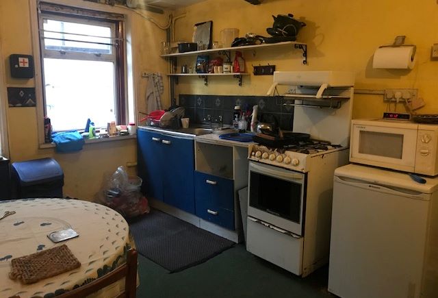 REFURBISHMENT OPPORTUNITY: A THREE BEDROOM FREEHOLD PERIOD HOUSE CLOSE TO TOWN CENTRE AND CASTLE PARK IN NEED OF REFURBISHMENT