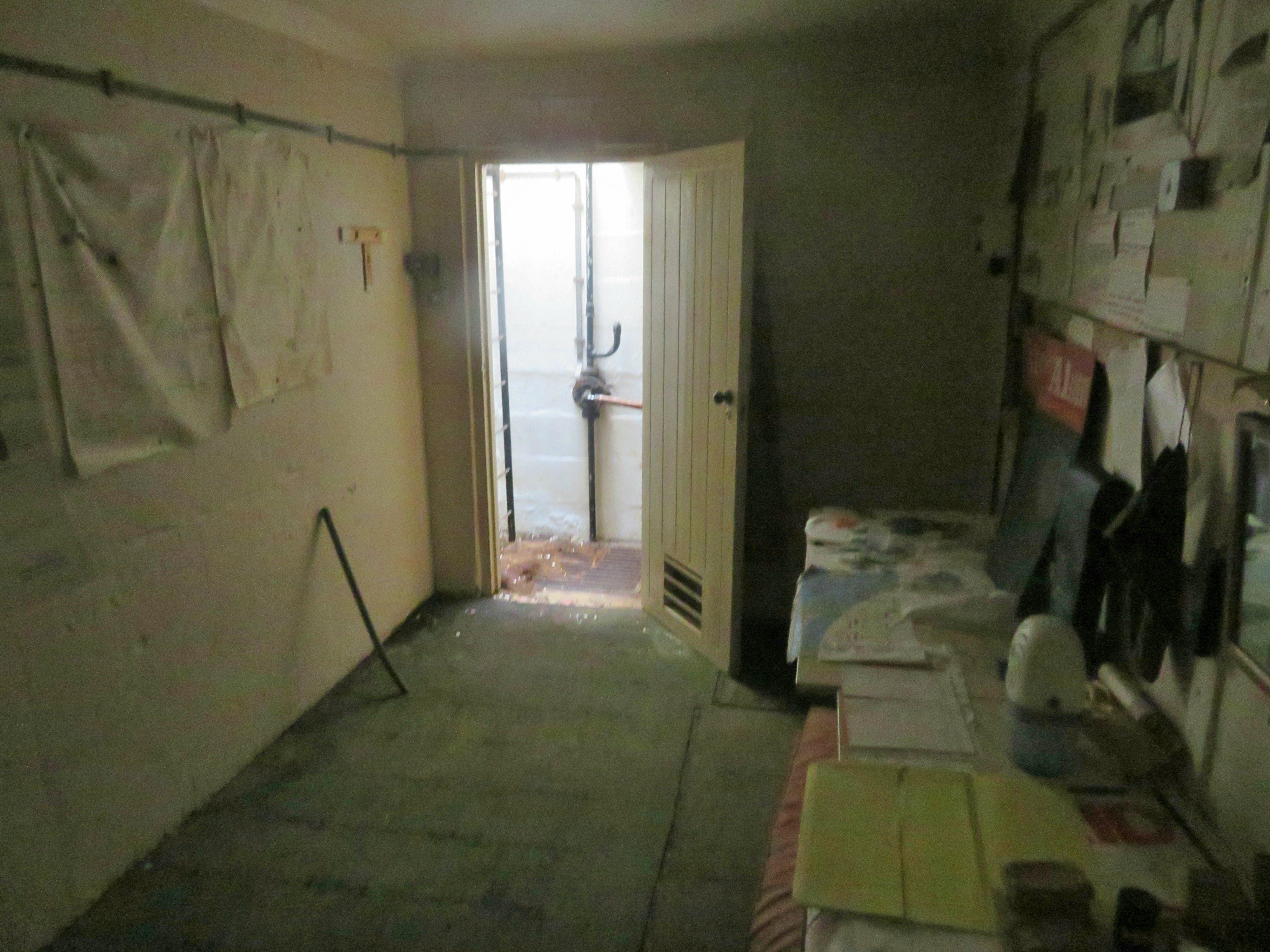 PIECE OF HISTORY: A FREEHOLD UNDERGROUND NUCLEAR BUNKER WITH SURROUNDING LAND ACCESSED BY CAST IRON GATES IN A RURAL LOCATION 