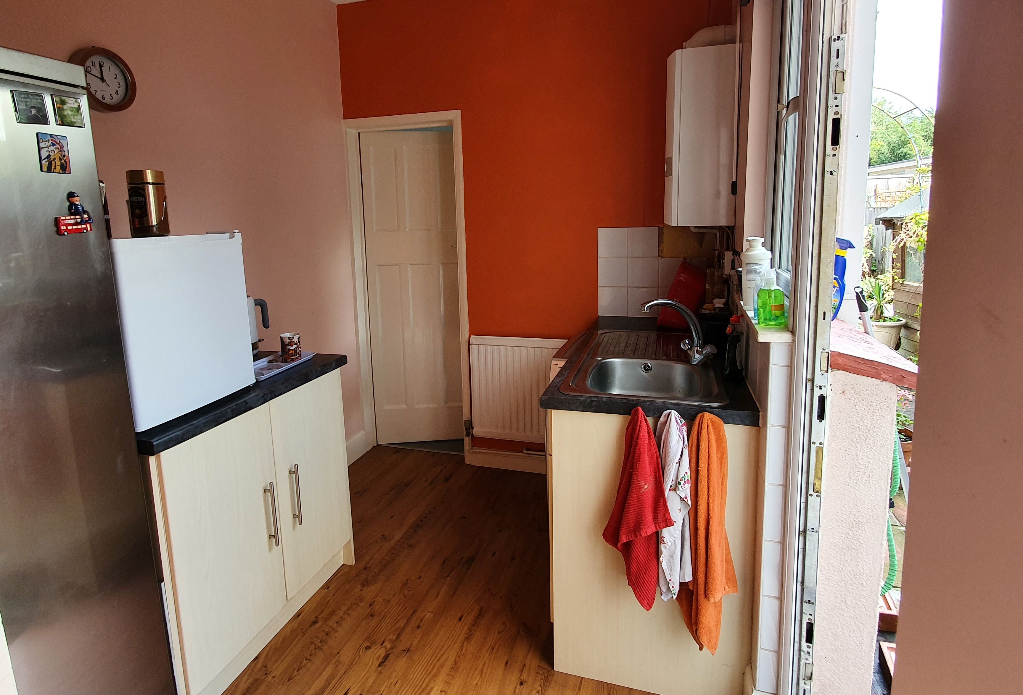RESIDENTIAL INVESTMENT: A GROUND FLOOR FLAT WITH ITS OWN REAR GARDEN.