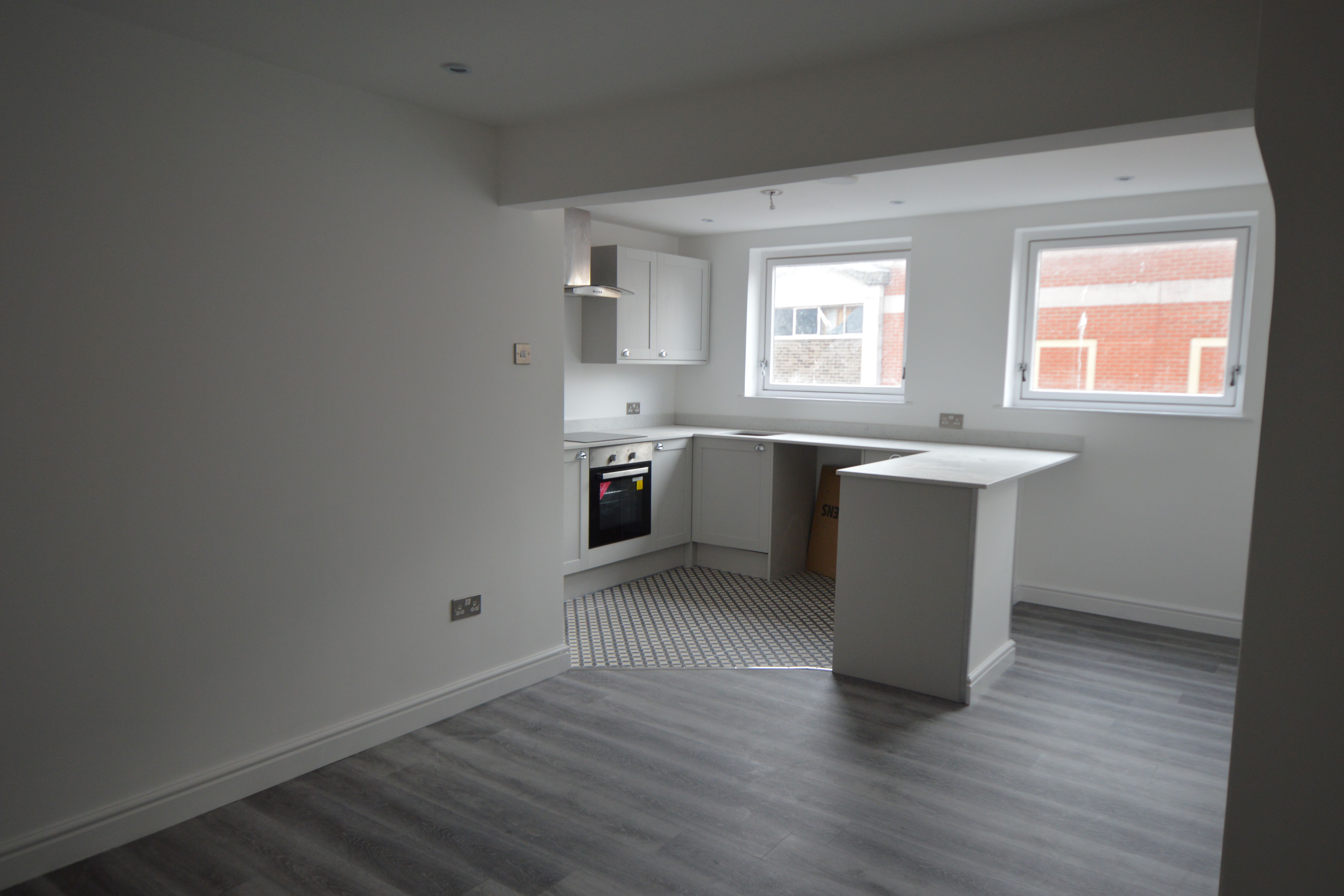 RESIDENTIAL FREEHOLD INVESTMENT: A BLOCK OF NEWLY CONVERTED LUXURY APARTMENTS WITHIN A GRADE II LISTED BUILDING IN THE CENTER OF IPSWICH.