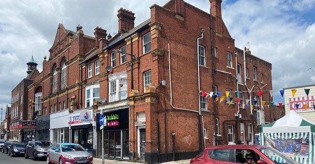 BUY TO LET INVESTMENT: TWO LONG LEASEHOLD FLATS BOTH LET OUT PRODUCING AN INCOME OF £10,800 PER ANNUM. AN 8.3% YIELD OF THE GUIDE PRICE.