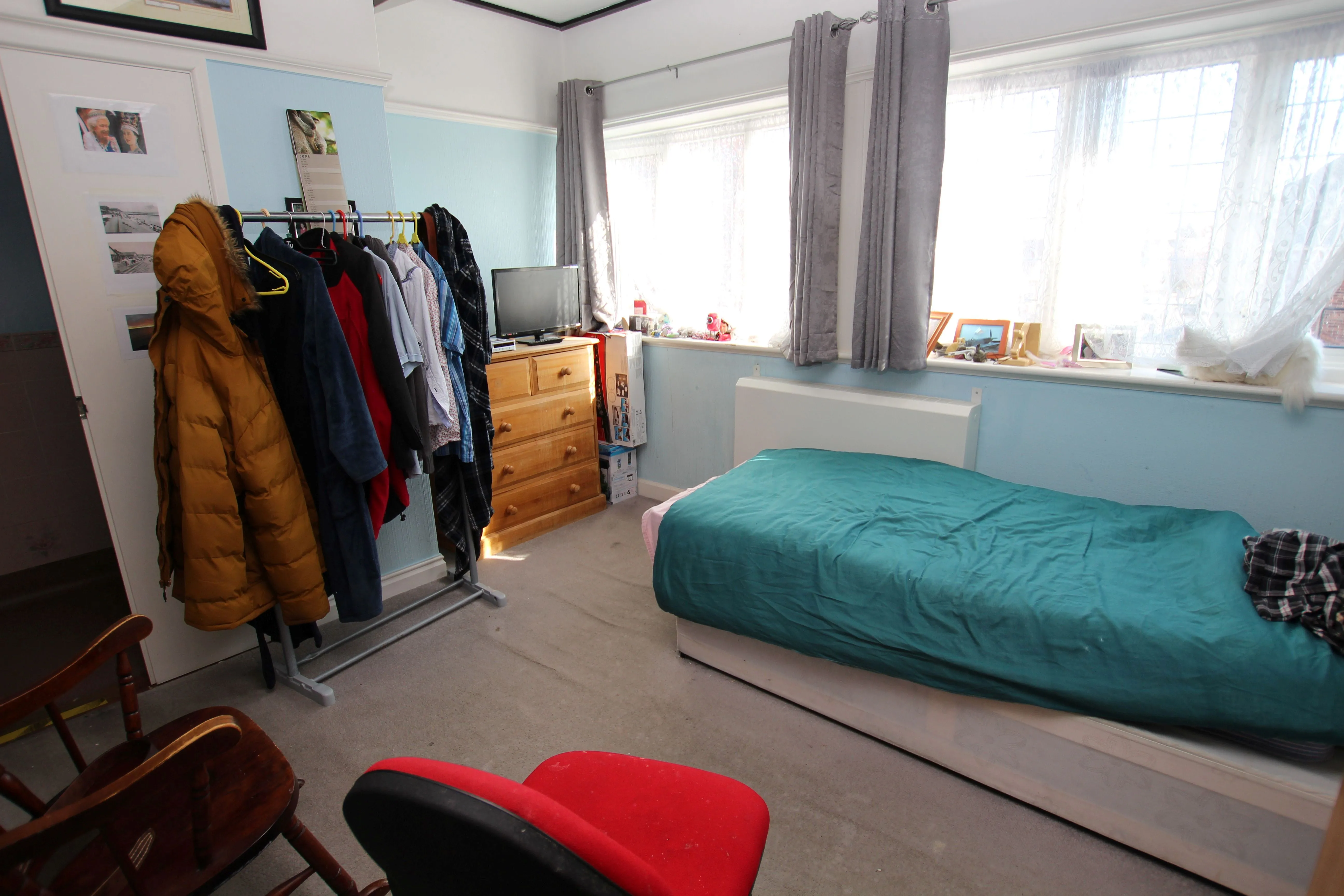 RE DEVELOPMENT OPPORTUNITY: A VACANT DETACHED FORMER CARE HOME APPROX. 12,500 SQ.FT. ON A PLOT OF 0.45 ACRES LOCATED CLOSE TO THE SEAFRONT 