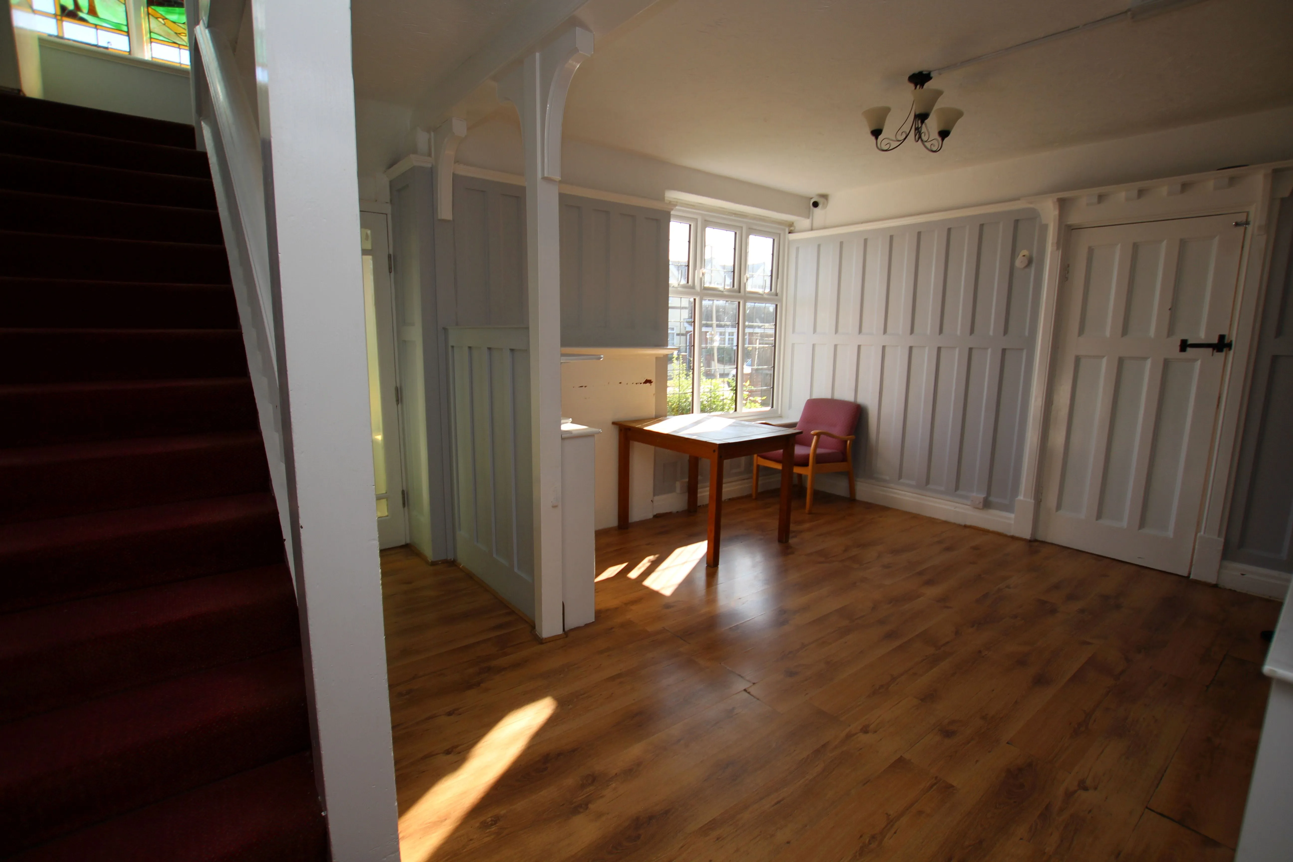 RE DEVELOPMENT OPPORTUNITY: A VACANT DETACHED FORMER CARE HOME APPROX. 12,500 SQ.FT. ON A PLOT OF 0.45 ACRES LOCATED CLOSE TO THE SEAFRONT 