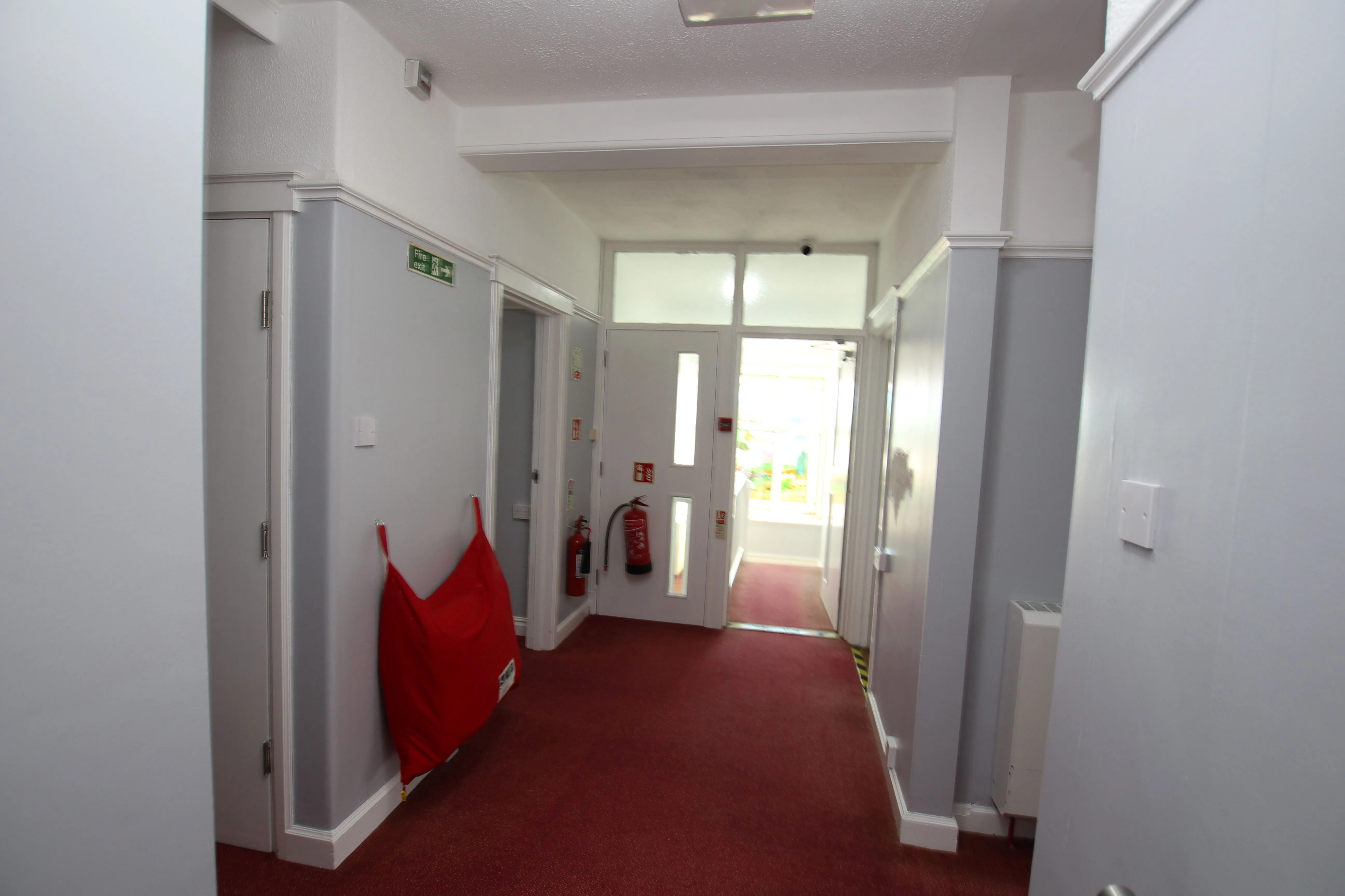 RE DEVELOPMENT OPPORTUNITY: A VACANT DETACHED FORMER CARE HOME APPROX. 12,500 SQ.FT. ON A PLOT OF 0.45 ACRES LOCATED CLOSE TO THE SEAFRONT 