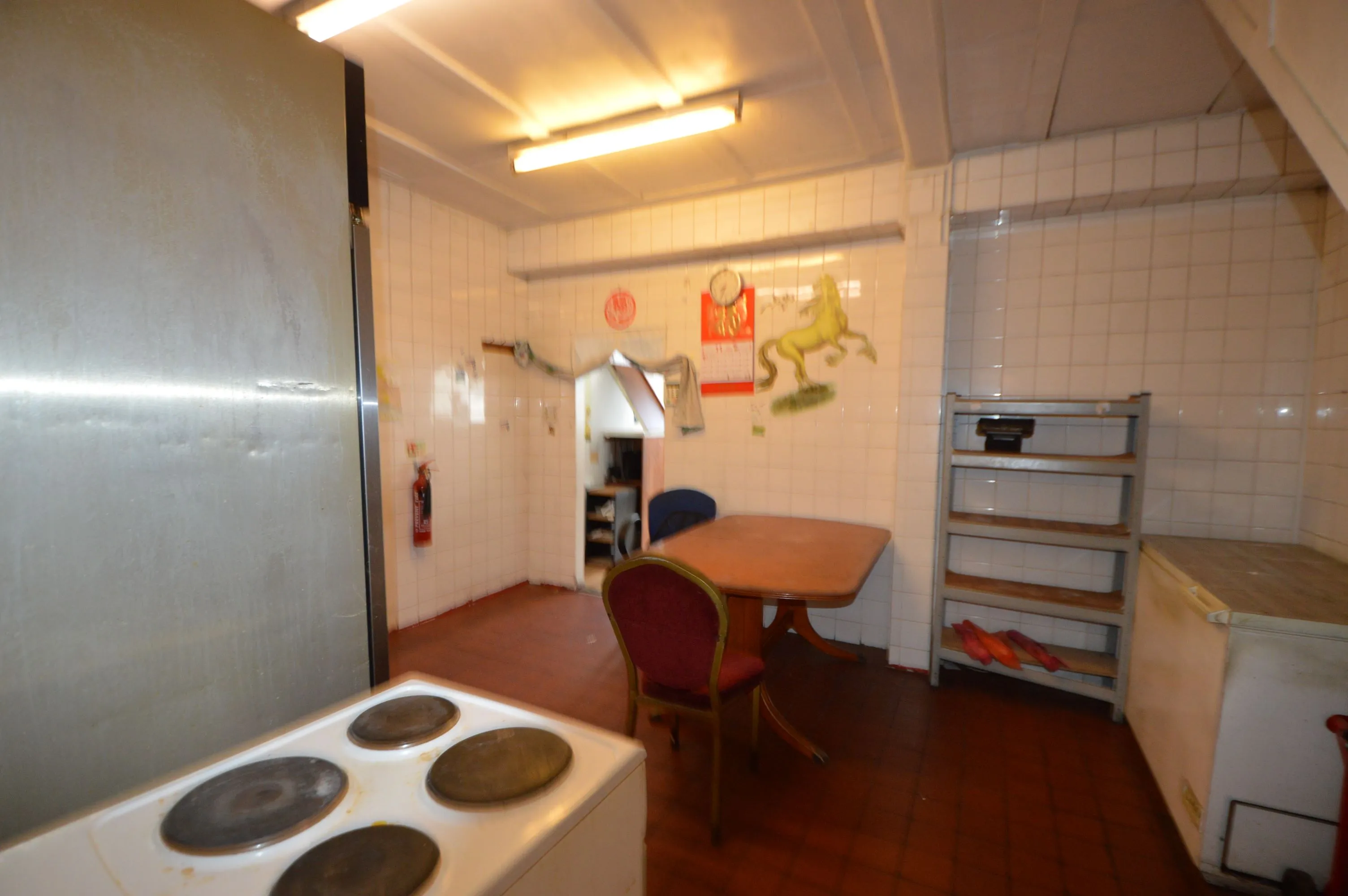 SHOP WITH UPPERS: A VACANT FREEHOLD COMMERCIAL UNIT WITH LIVING ACCOMMODATION TO THE FIRST FLOOR AND GARDEN / OUTSIDE SPACE TO REAR