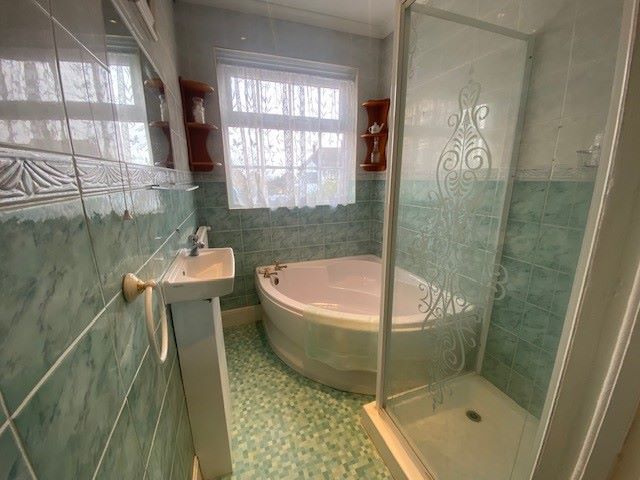 REFURBISHMENT OPPORTUNITY: AN EXTENDED FOUR BEDROOM DETACHED PERIOD HOUSE CLOSE TO THE SEAFRONT IN NEED OF MODERNISATION AND IMPROVEMENT  