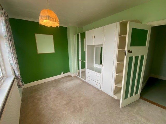 REFURBISHMENT OPPORTUNITY: AN EXTENDED FOUR BEDROOM DETACHED PERIOD HOUSE CLOSE TO THE SEAFRONT IN NEED OF MODERNISATION AND IMPROVEMENT  