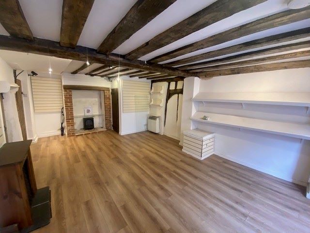 REDEVELOPMENT/MIXED USE: A VACANT FREEHOLD GRADE II LISTED BUILDING CONSIDERED TO HAVE RE-DEVELOPMENT POTENTIAL SUBJECT TO CONSENTS. 