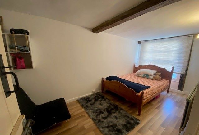 RESIDENTIAL/BUY TO LET INVESTMENT: A FREEHOLD FIVE/SIX BEDROOM HOUSE IN THE CITY CENTRE CONSIDERED TO BE A SUITABLE BUY TO LET INVESTMENT