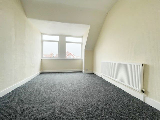 RESIDENTIAL OPPORTUNITY: A SUBSTANTIAL FREEHOLD PROPERTY ARRANGED AS THREE FLATS OFFERING HUGE POTENTIAL FOR RE-CONFIGURATION/RE-DEVELOPMENT