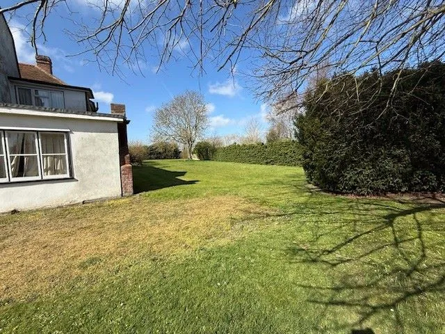 REFURBISHMENT/REDEVELOPMENT: AVAILABLE NOW WITH ALL OFFERS UNDER AUCTION CONDITIONS CONSIDERED: A VACANT SUBSTANTIAL DETACHED PERIOD HOUSE WITH OUTBUILDINGS ON A 1.9 ACRE PLOT IN NEED OF RENOVATION  