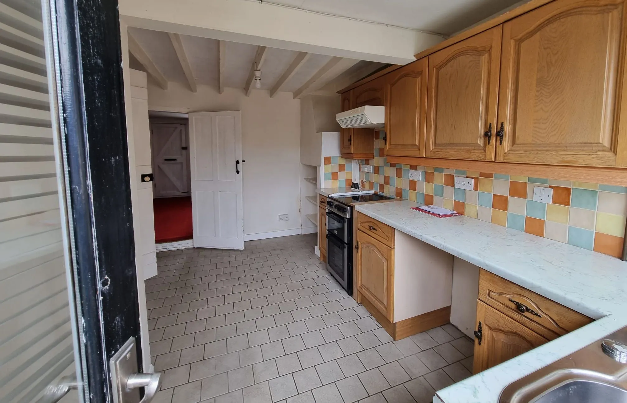 REFURBISHMENT OPPORTUNITY: A TWO BEDROOM VACANT FREEHOLD COTTAGE IN POPULAR VILLAGE LOCATION IN NEED OF SOME COSMETIC REFURBISHMENT