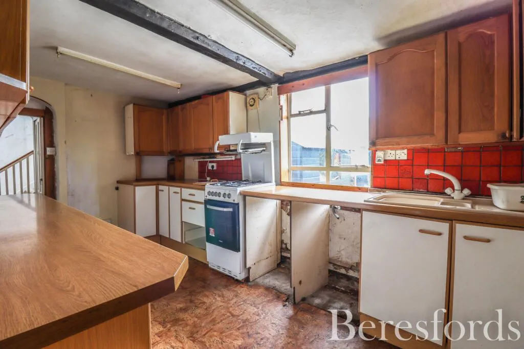REFURBISHMENT OPPORTUNITY: A VACANT FREEHOLD GRADE II LISTED SEMI DETACHED COTTAGE ON A CORNER PLOT IN NEED OF REPAIR AND IMPROVEMENT 
