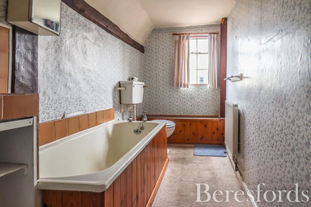 REFURBISHMENT OPPORTUNITY: A VACANT FREEHOLD GRADE II LISTED SEMI DETACHED COTTAGE ON A CORNER PLOT IN NEED OF REPAIR AND IMPROVEMENT 