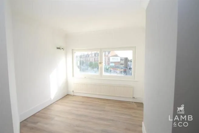 MIXED USE INVESTMENT: A FREEHOLD BUILDING FULLY LET AND PRODUCING AN ANNUAL INCOME OF AROUND £48,000. A YIELD OF AROUND 12% OF THE GUIDE PRICE  