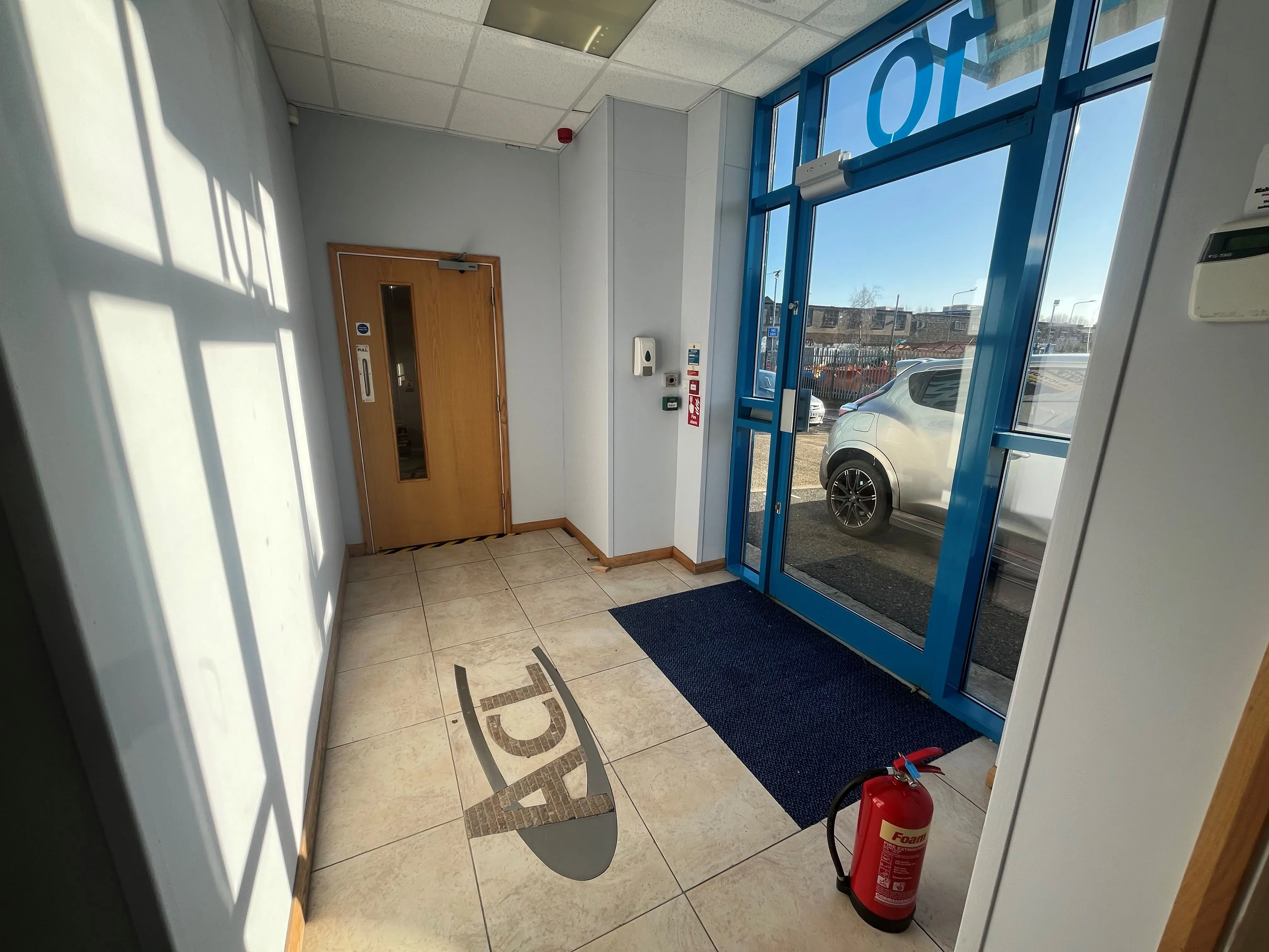 COMMERCIAL  OFFICE INVESTMENT:  A TERRACED F1 USE INDUSTRIAL PREMISES WITH NINE PARKING SPACES MEASURING 6,118 SQ FT LOCATED CLOSE TO TOWN CENTRE