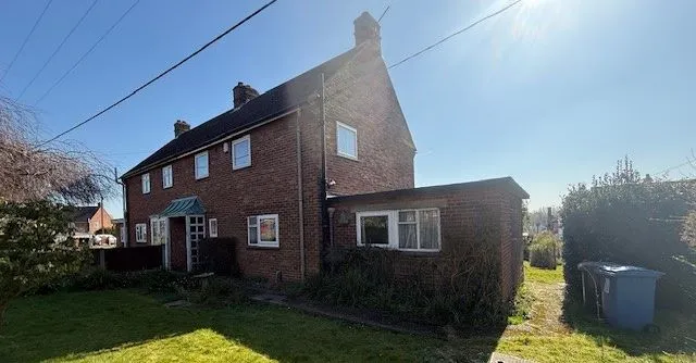 REFURBISHMENT OPPORTUNITY: A THREE BEDROOM VACANT FREEHOLD HOUSE IN A POPULAR VILLAGE LOCATION IN NEED OF MODERNISATION AND REFURBISHMENT  