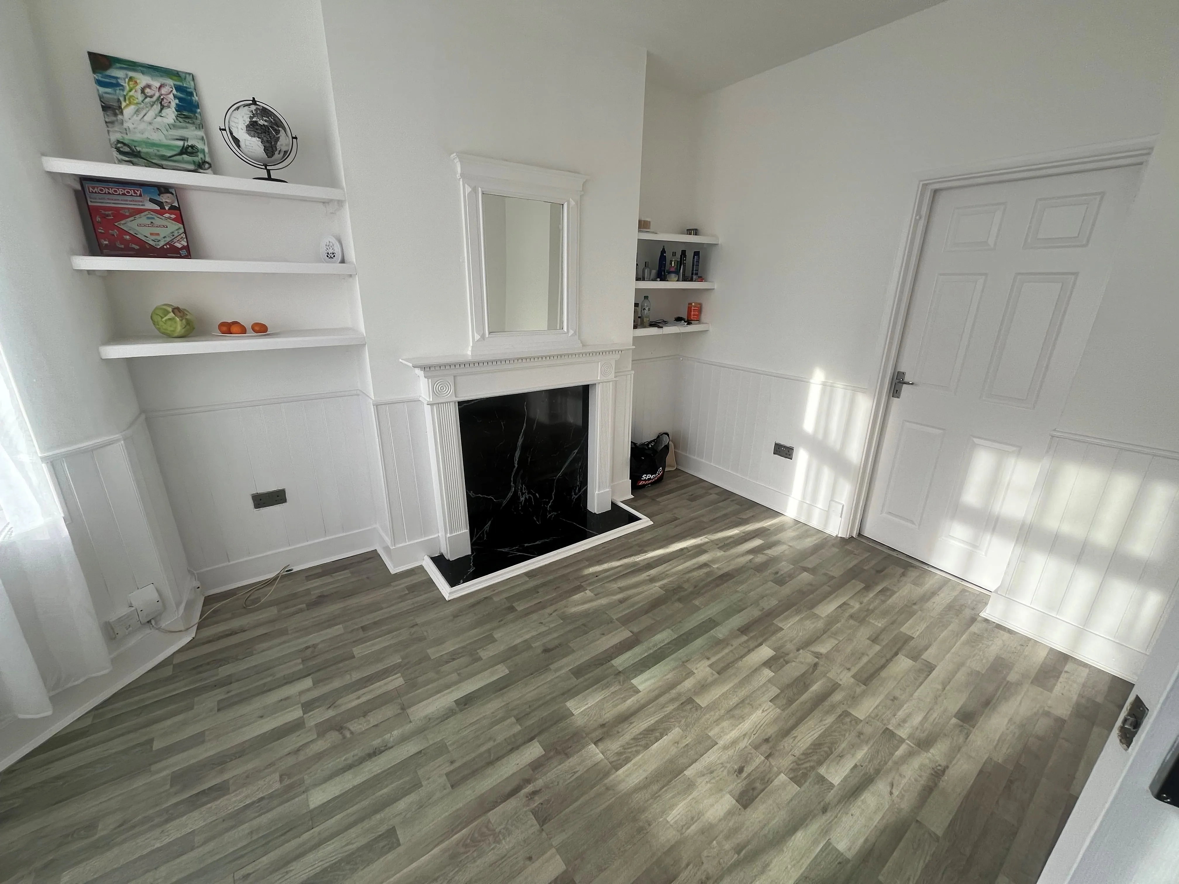 INVESTMENT/DEVELOPMENT: A FREEHOLD BUILDING OF 3 FLATS AND COMMERCIAL WORKSHOP WITH REAR YARD THAT BENEFITS FROM PLANNING PERMISSION