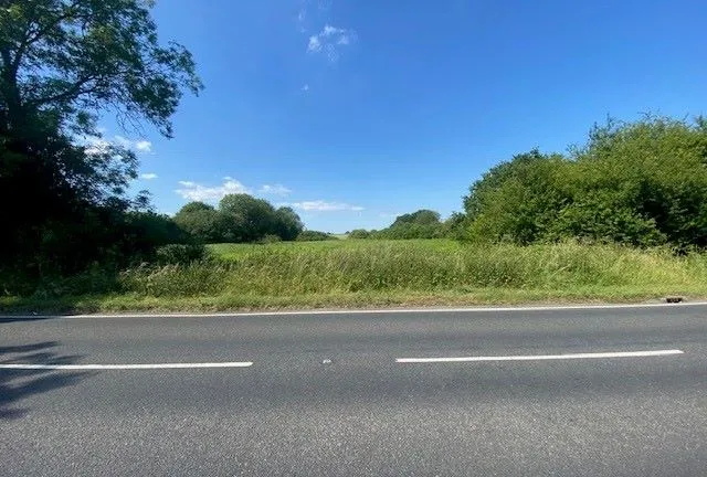 LAND INVESTMENT: A VACANT FREEHOLD PLOT OF LAND IN A POPULAR SEMI RURAL LOCATION OPPOSITE RESIDENTIAL PROPERTIES MEASURING 4 ACRES APPROX