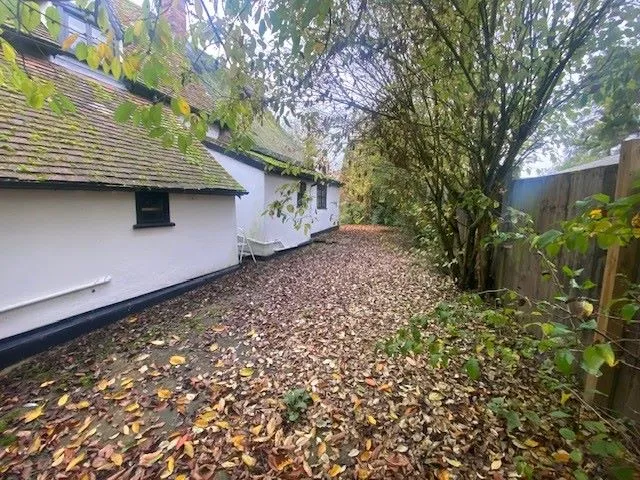 REFURBISHMENT/POTENTIAL DEVELOPMENT: A VACANT GRADE II LISTED DETACHED COTTAGE POSITIONED ON EDGE OF A 0.8 ACRE PLOT IN POPULAR RURAL LOCATION