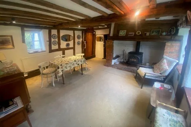 REFURBISHMENT/POTENTIAL DEVELOPMENT: A VACANT GRADE II LISTED DETACHED COTTAGE POSITIONED ON EDGE OF A 0.8 ACRE PLOT IN POPULAR RURAL LOCATION