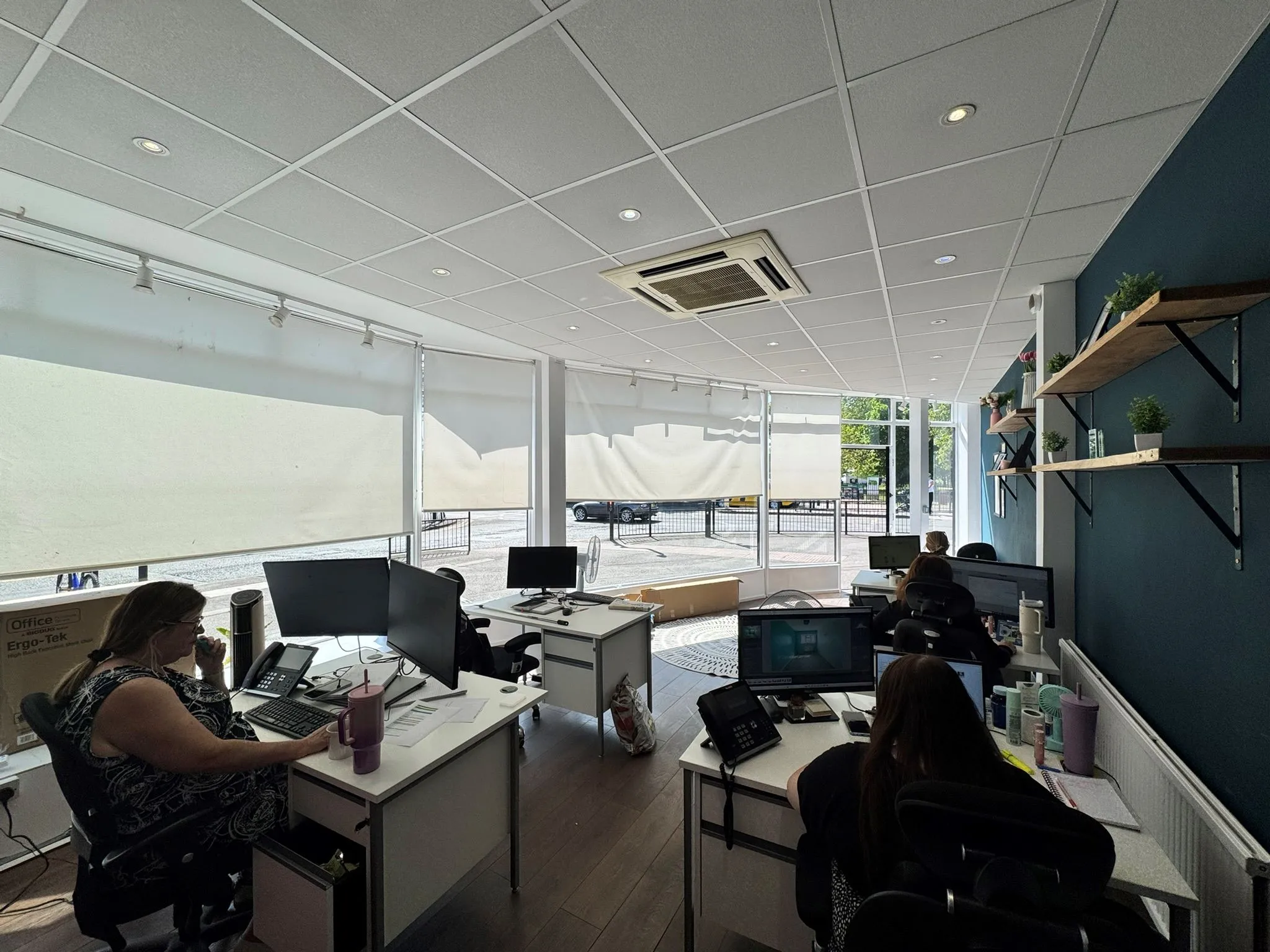 FREEHOLD MIXED USE INVESTMENT: CONSISTING OF FOUR COMMERCIAL UNITS AND ONE FIRST FLOOR OFFICE SUITE SITUATED ON A PROMINENT CORNER LOCATION