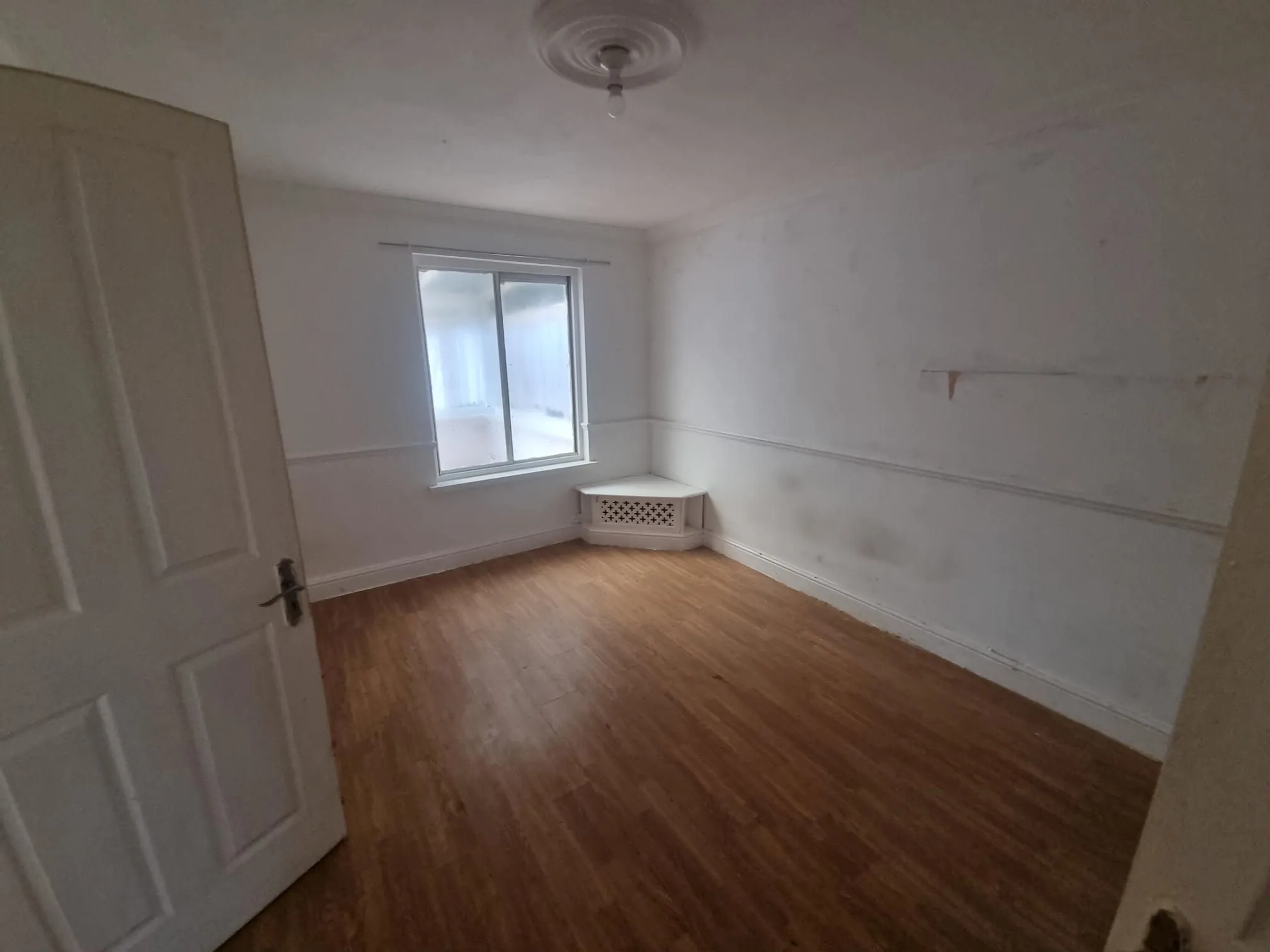 REFURBISHMENT OPPORTUNITY: A FREEHOLD VACANT  THREE BEDROOM TERRACED HOUSE IN NEED OF REFURBISHMENT CONSIDERED AS AN IDEAL INVESTMENT