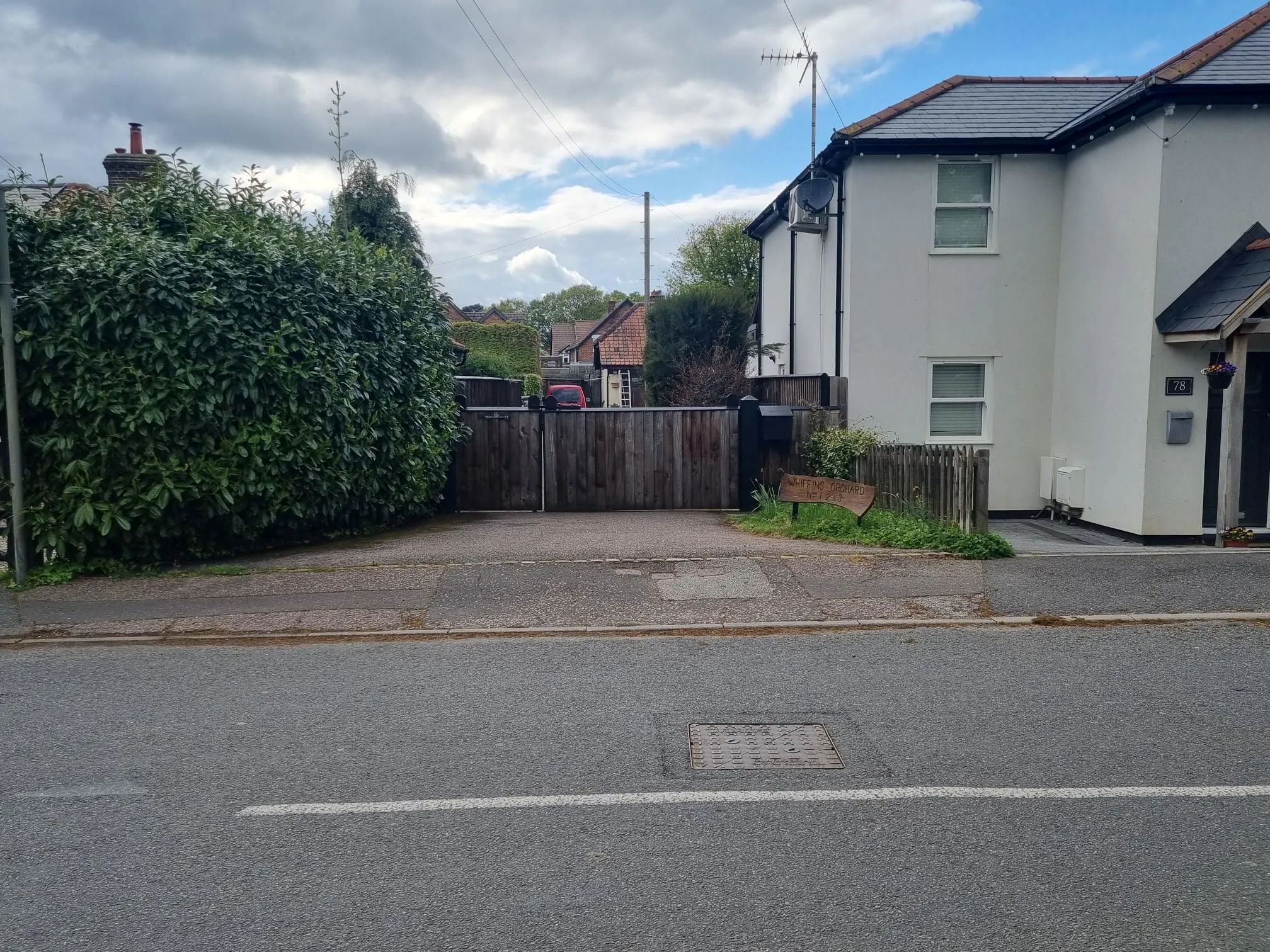 REFURBISHMENT OPPORTUNITY: A VACANT CHARACTER COTTAGE LOCATED IN THE VILLAGE OF COOPERSALE WITH POTENTIAL FOR EXTENDING SUBJECT TO CONSENT