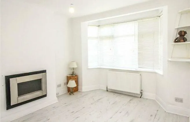 BUY TO LET INVESTMENT: A THREE BEDROOM FIRST FLOOR MAISONETTE WITH TENANT IN OCCUPATION PRODUCING AN INCOME OF  £20,400 PER ANNUM