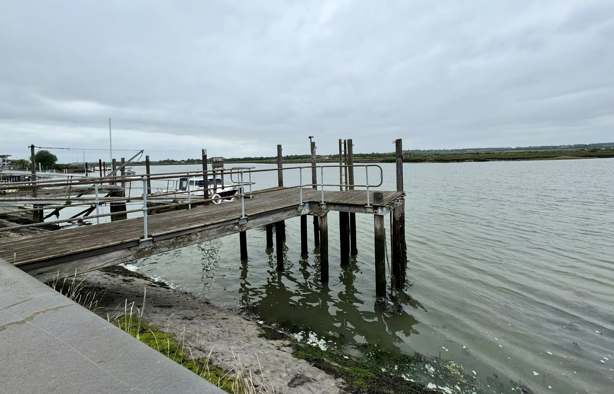 DEVELOPMENT POTENTIAL: VACANT FREEHOLD DETACHED CHALET ON 1/4 ACRE PLOT WITH RIVER FRONTED POSITION AND PRIVATE FIXED JETTY