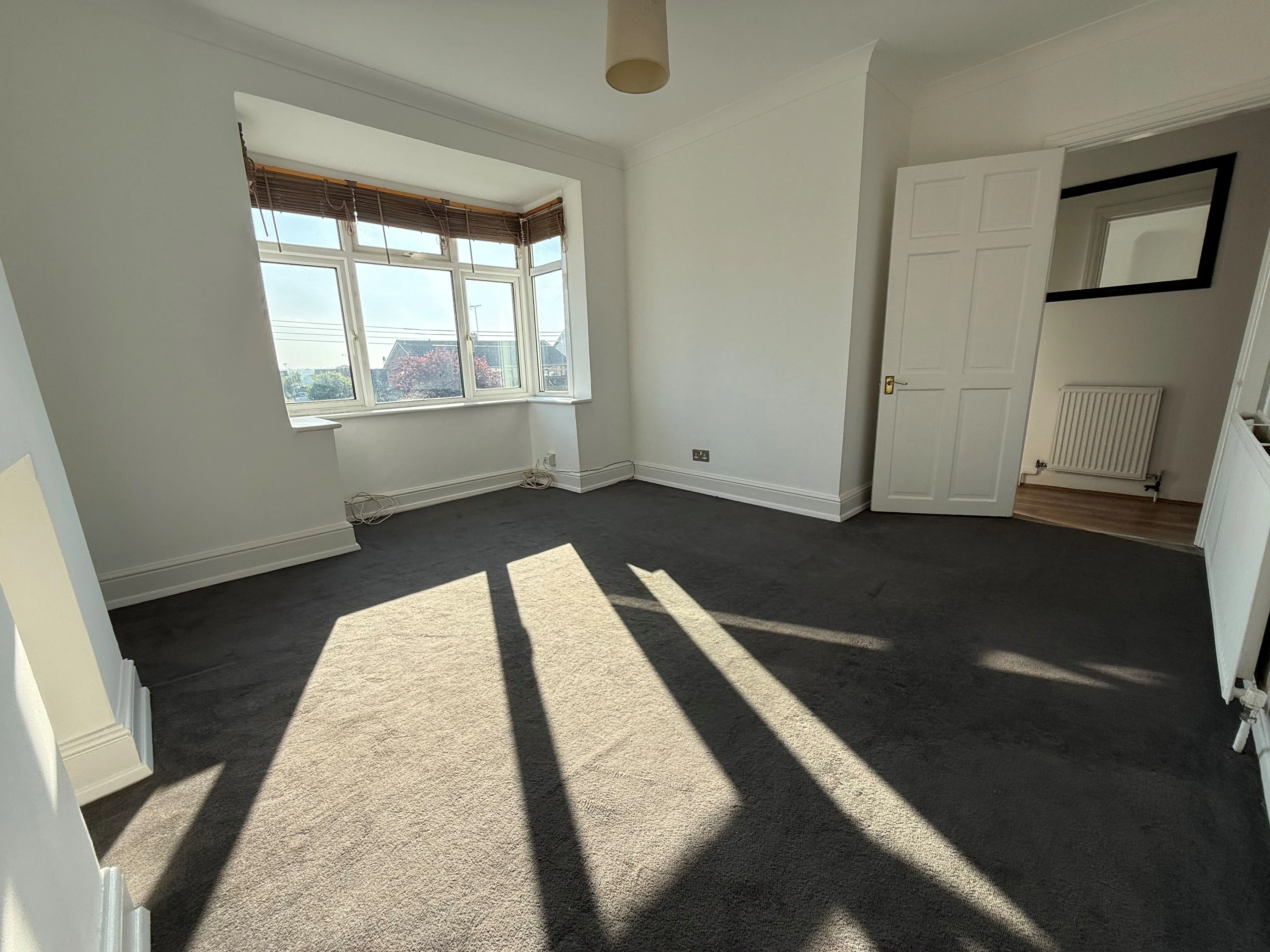 RESIDENTIAL INVESTMENT:  VACANT LEASEHOLD ONE BEDROOM FIRST FLOOR APARTMENT WITH PLANNING FOR A LOFT ROOM AND OFF STREET PARKING