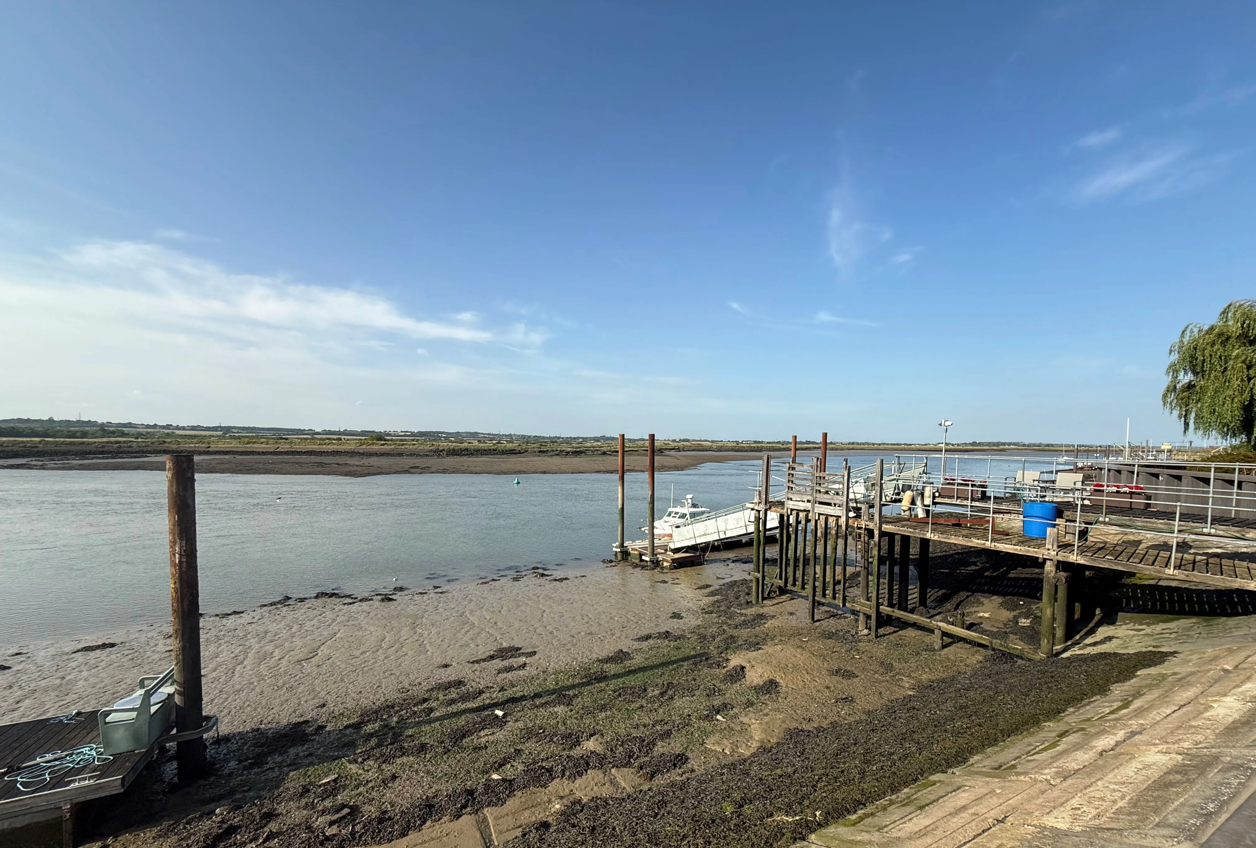 DEVELOPMENT OPPORTUNITY : FREEHOLD PARCEL OF LAND WITH DEVELOPMANT POTENTIAL LOCATED AT BRANDY HOLE WITH 100’ OF FORESHORE.  