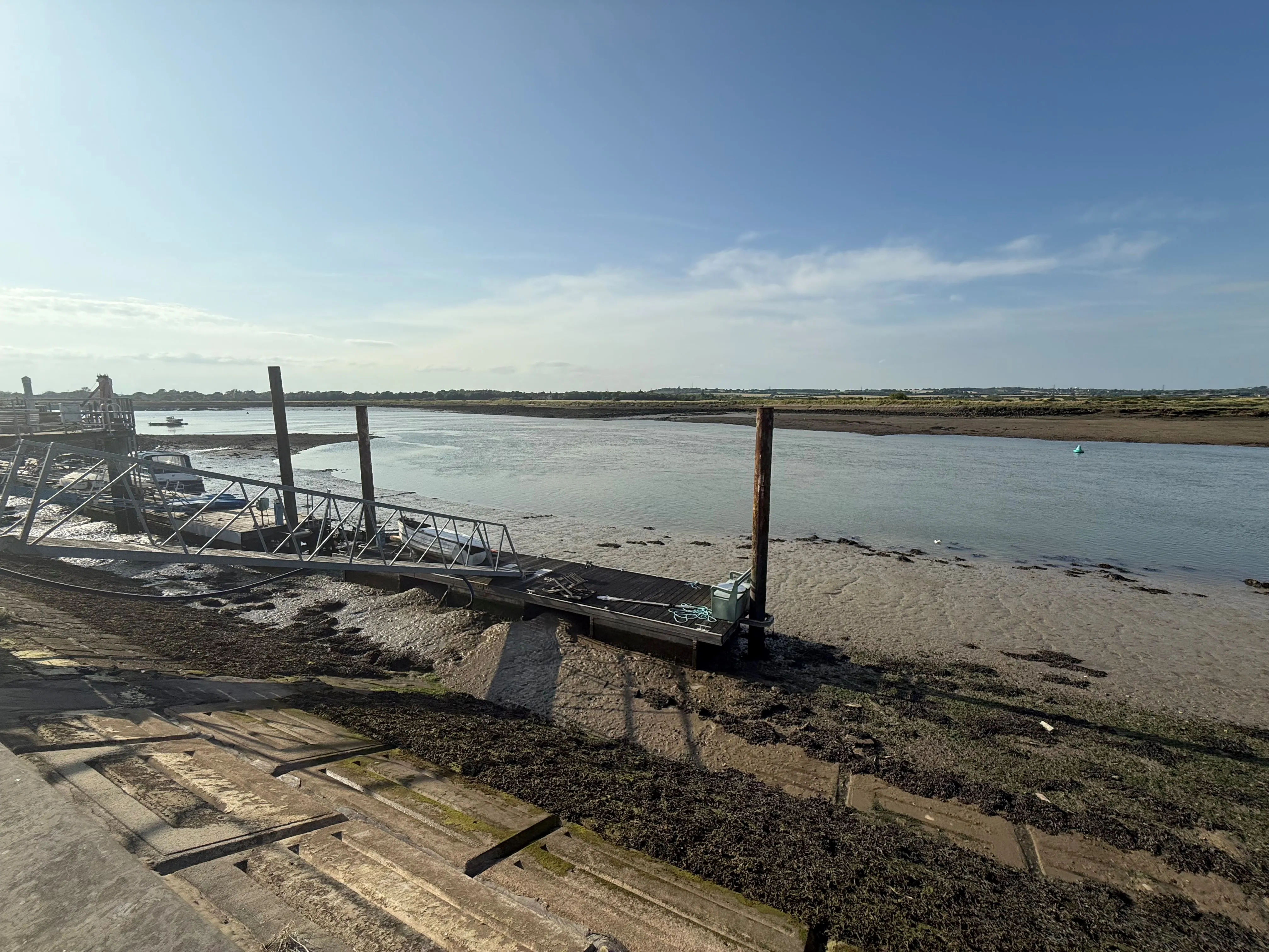 DEVELOPMENT OPPORTUNITY : FREEHOLD PARCEL OF LAND WITH DEVELOPMANT POTENTIAL LOCATED AT BRANDY HOLE WITH 100’ OF FORESHORE.  