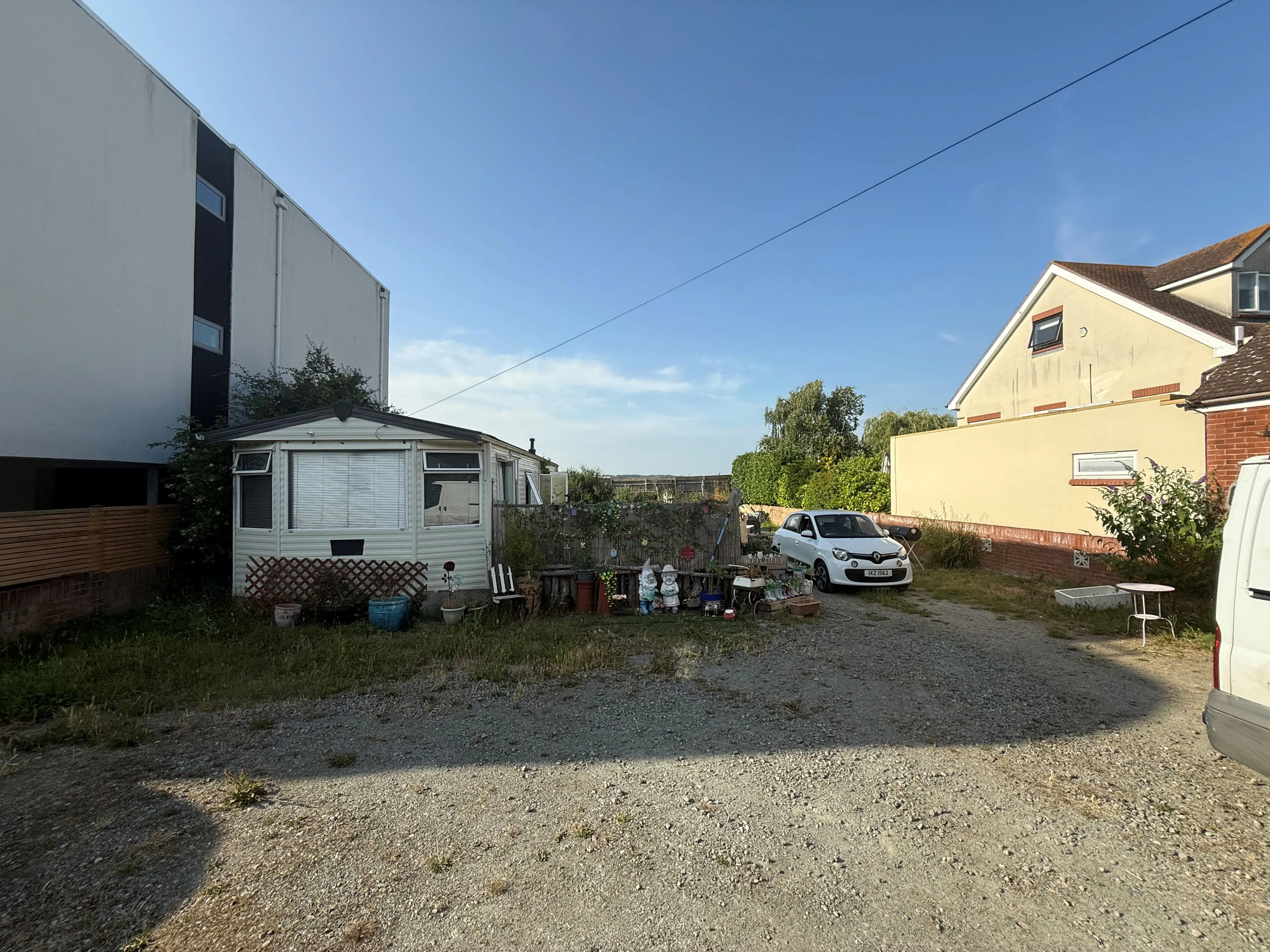 DEVELOPMENT OPPORTUNITY : FREEHOLD PARCEL OF LAND WITH DEVELOPMANT POTENTIAL LOCATED AT BRANDY HOLE WITH 100’ OF FORESHORE.  