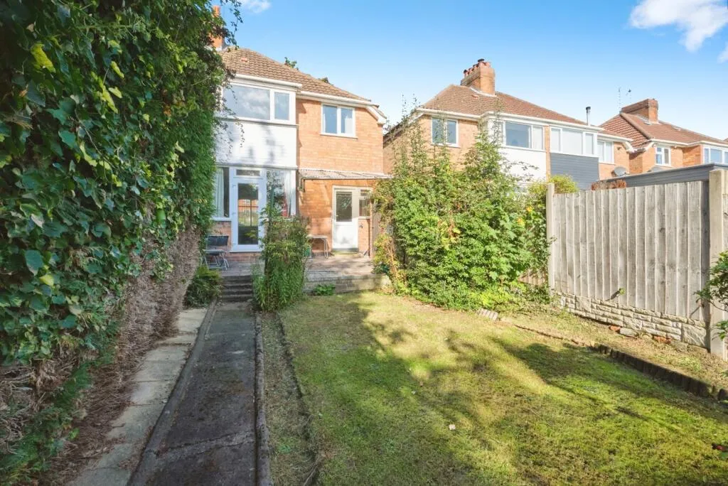 3 bed Semi-Detached