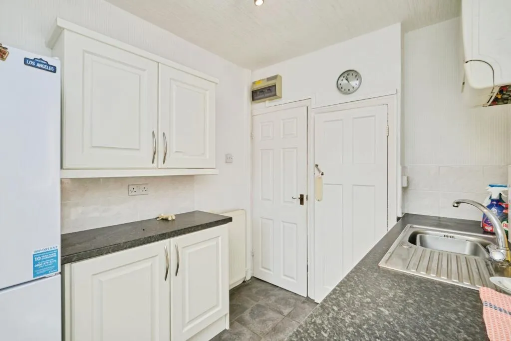 3 bed Semi-Detached