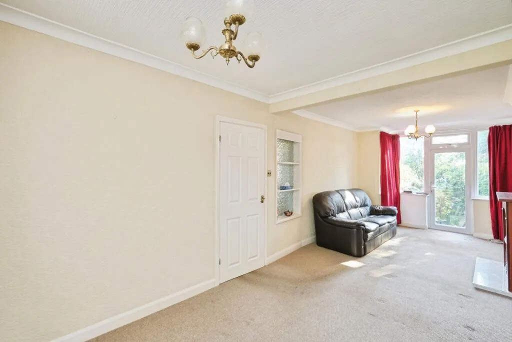 3 bed Semi-Detached