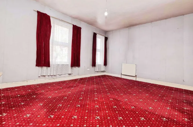 3 bed Terraced