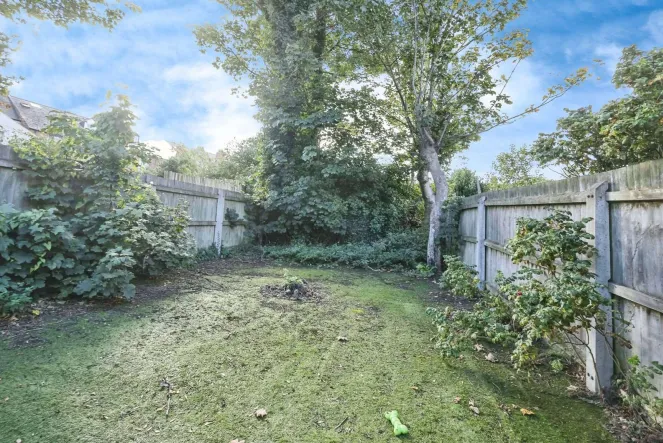 3 bed Terraced