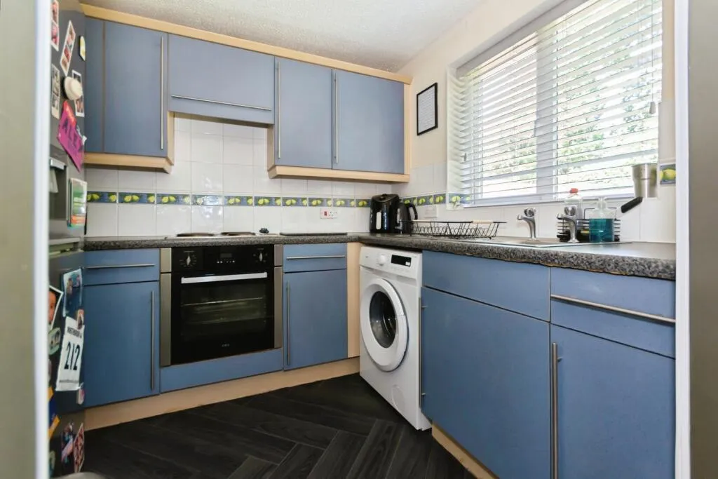 2 bed Maisonette