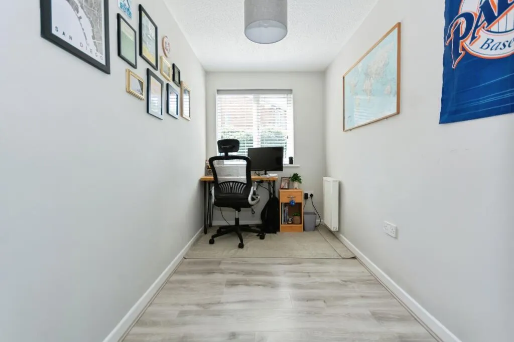 2 bed Maisonette